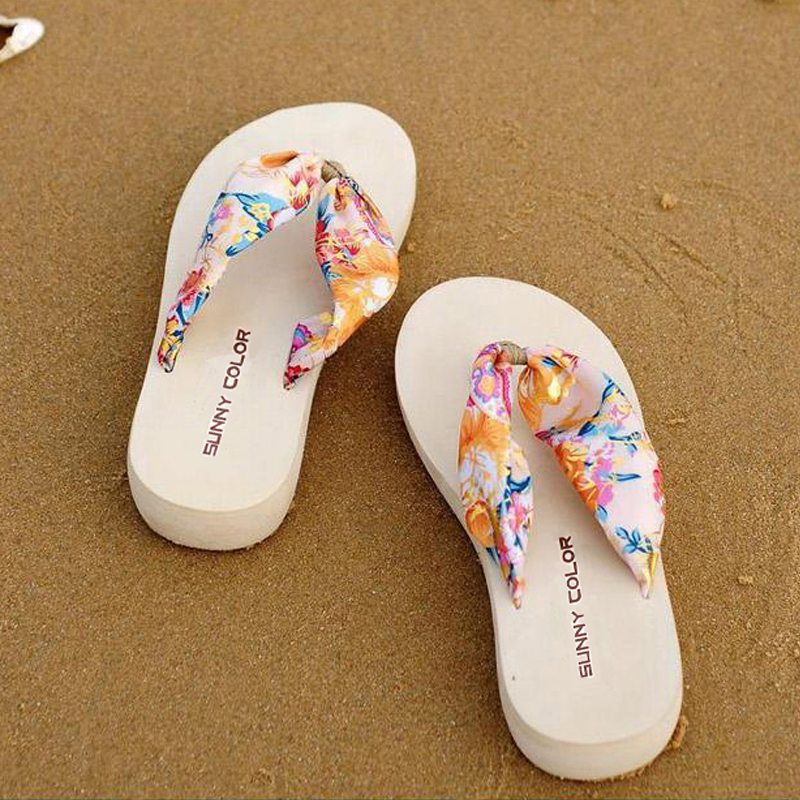 夏季波西米亞沙灘鞋 坡跟女士涼拖鞋 防滑松糕跟人字拖