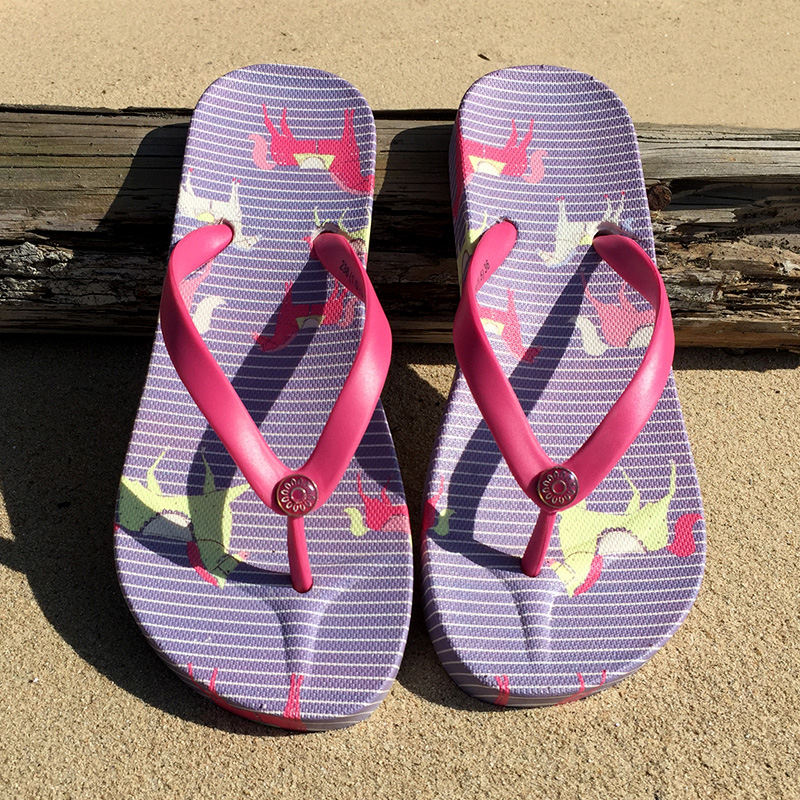 夏季新款平底夾腳人字拖女 休閑涼拖鞋防滑平跟沙灘鞋